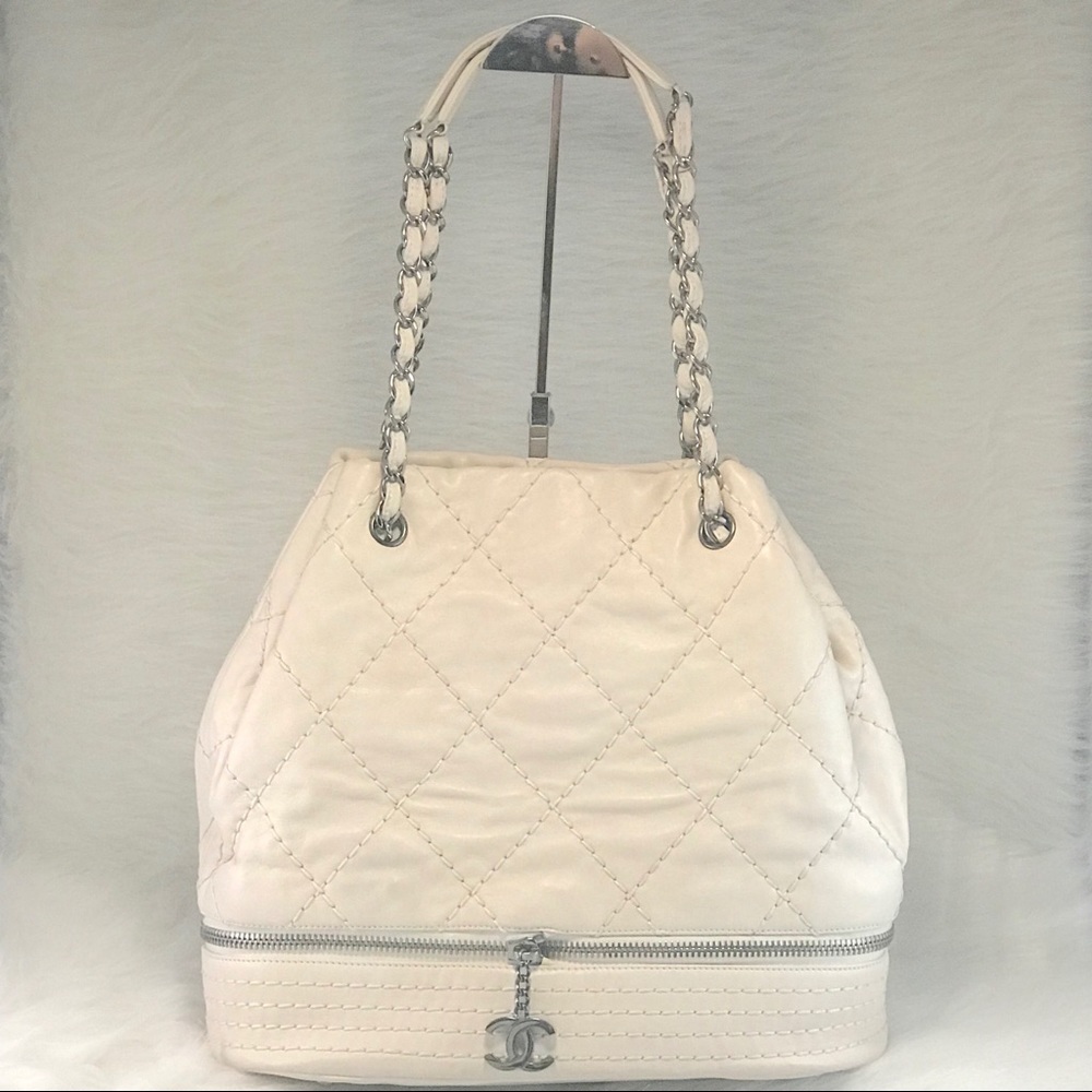 CHANEL Surpique Drawstring Bucket Bag